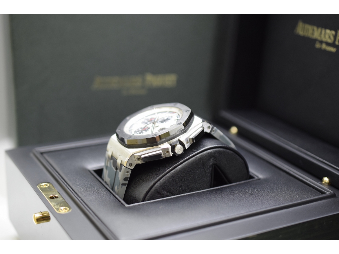 Chronograph Like New