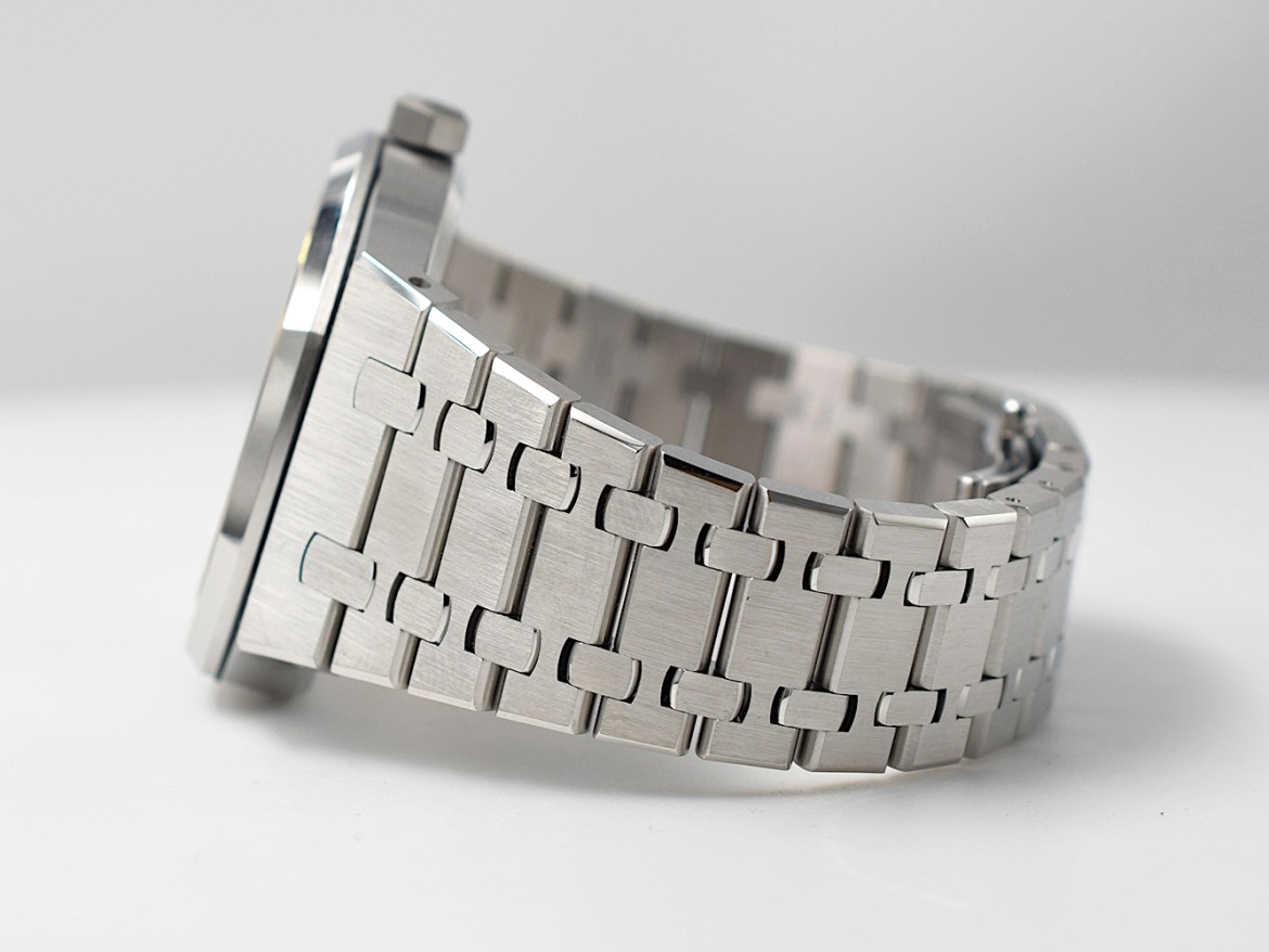 Royal Oak Double Balance Wheel Openworked new