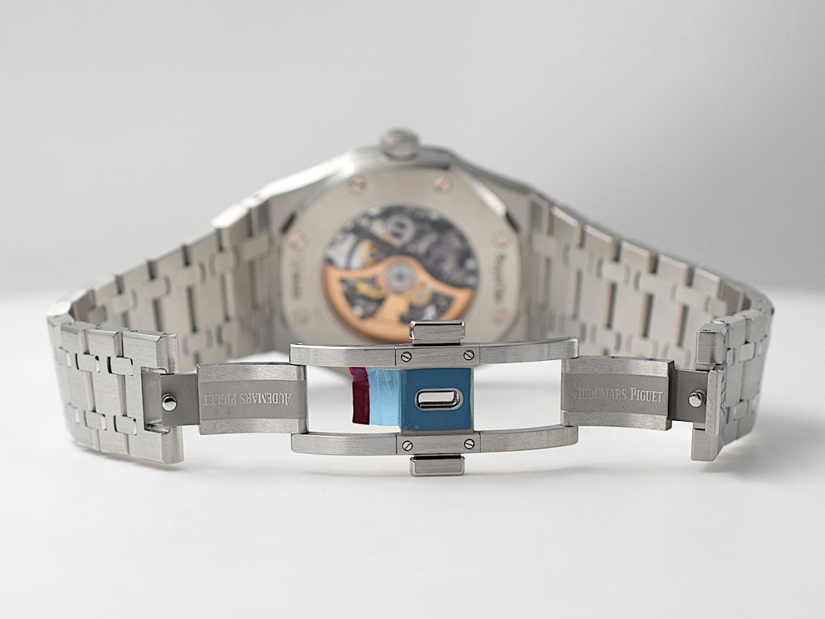 Royal Oak Double Balance Wheel Openworked new
