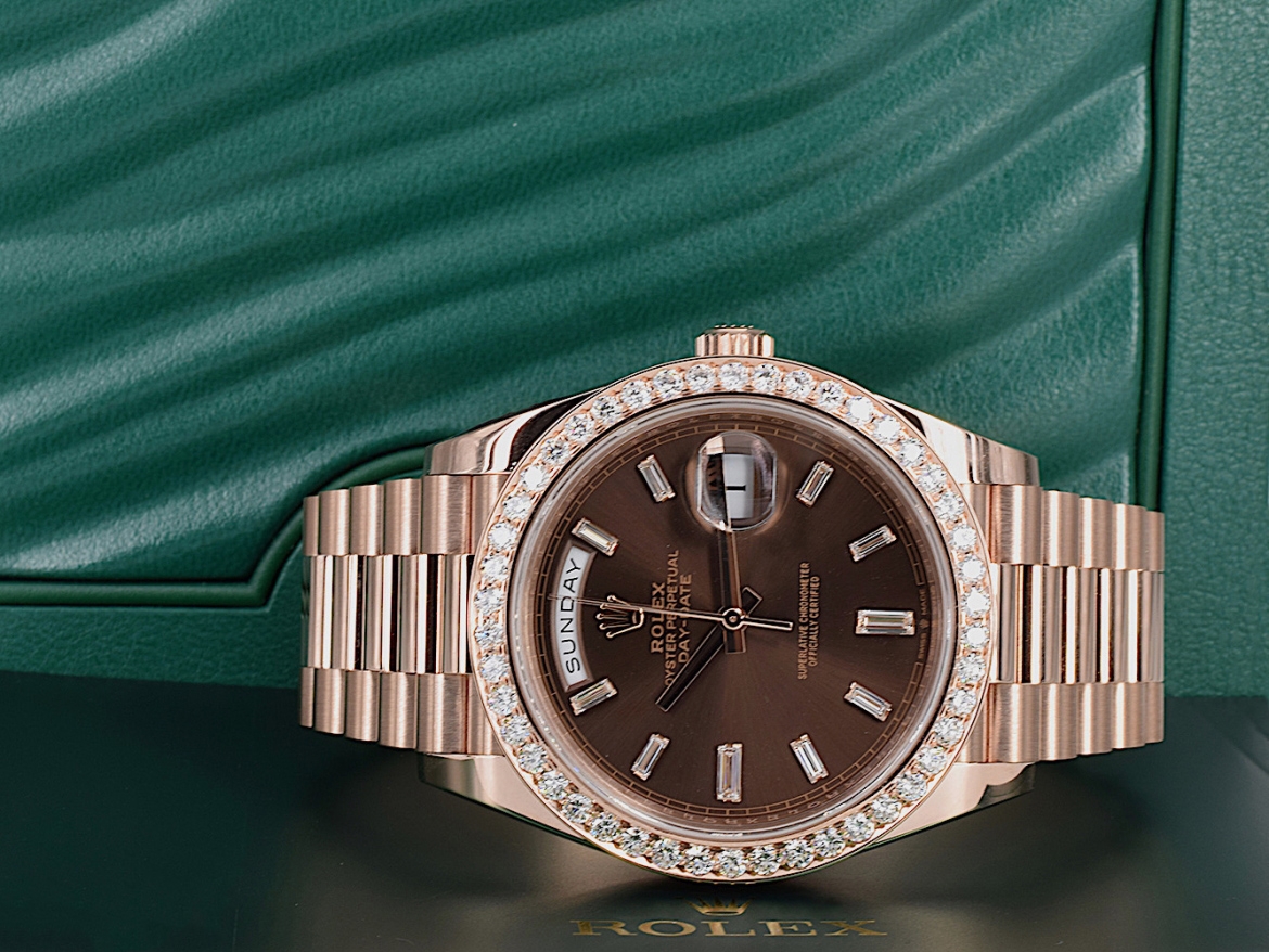 Day-Date 40mm chocolate Diamond dial - custom diamond bezel