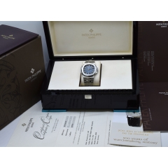 5711/1A-010 Full set like new (Service Patek)