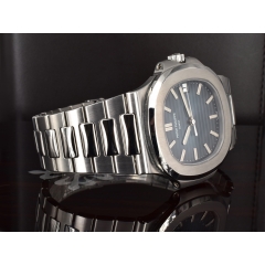 5711/1A-010 Full set like new (Service Patek)