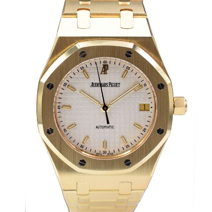 36mm 18k Rare Yellow Gold Automatic - Full Set