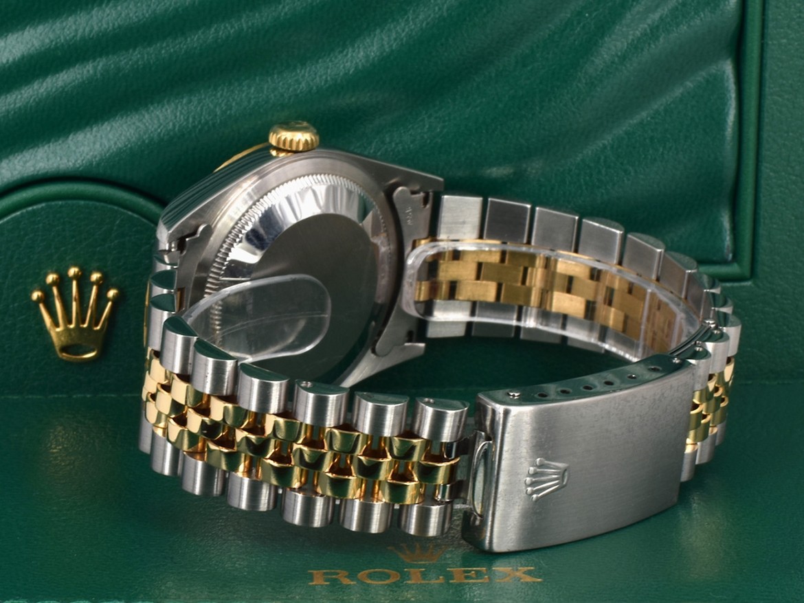 16233 Gold Dial With Big Diamonds - Full Set