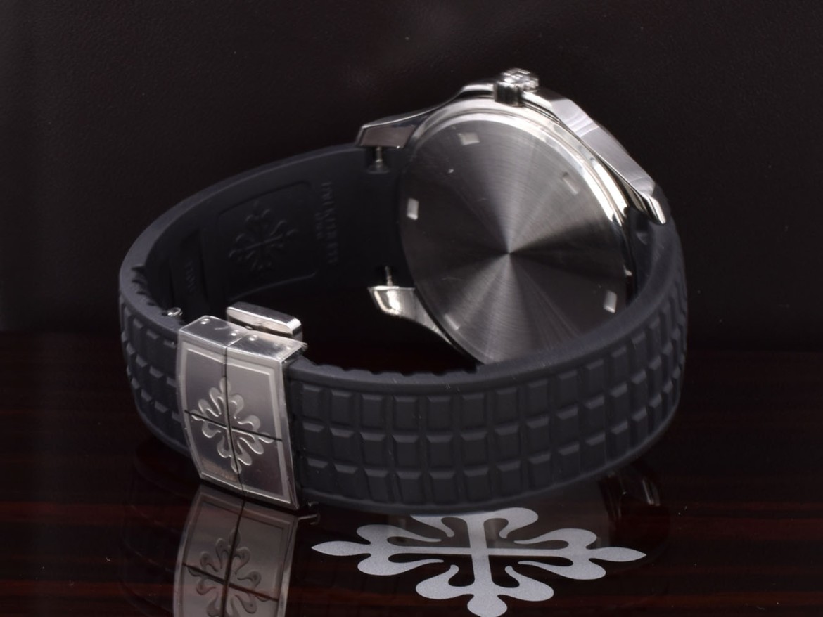 Aquanaut Luce New