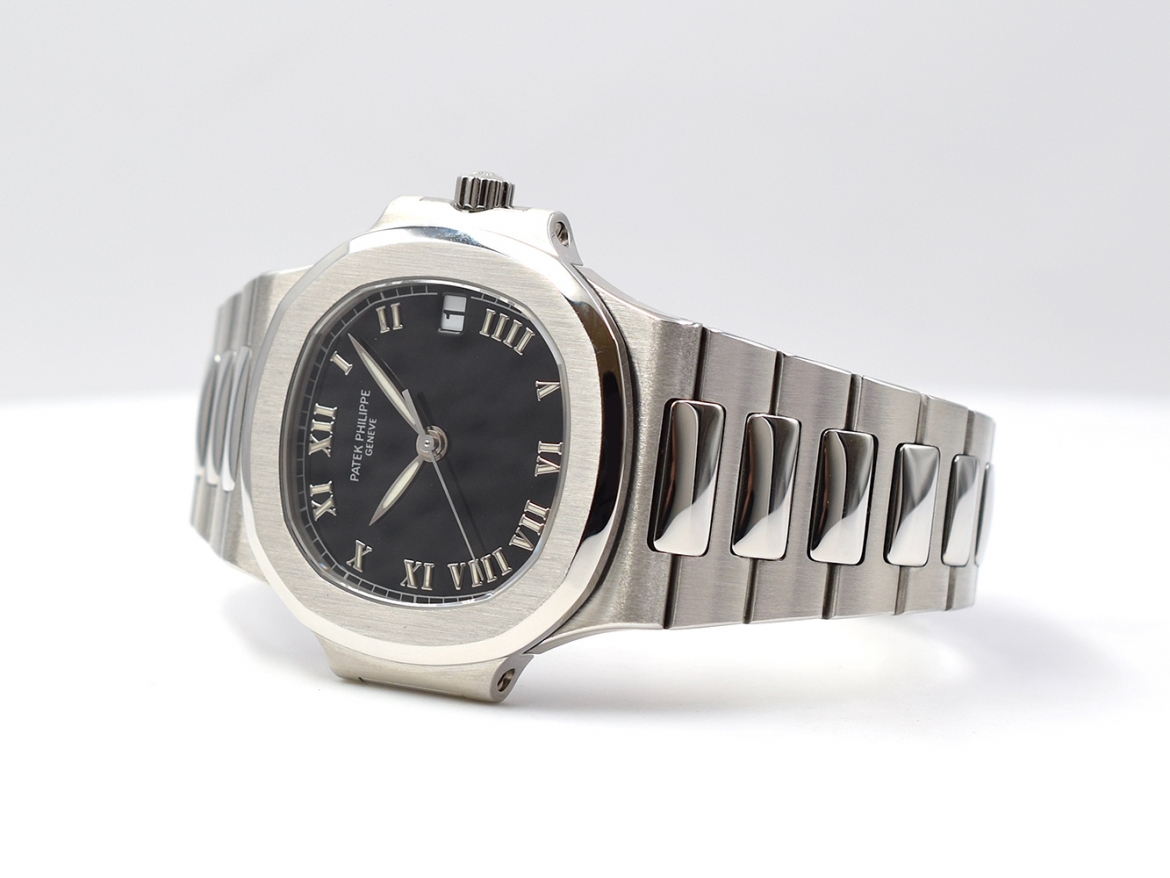 3800 Like new - Service Patek