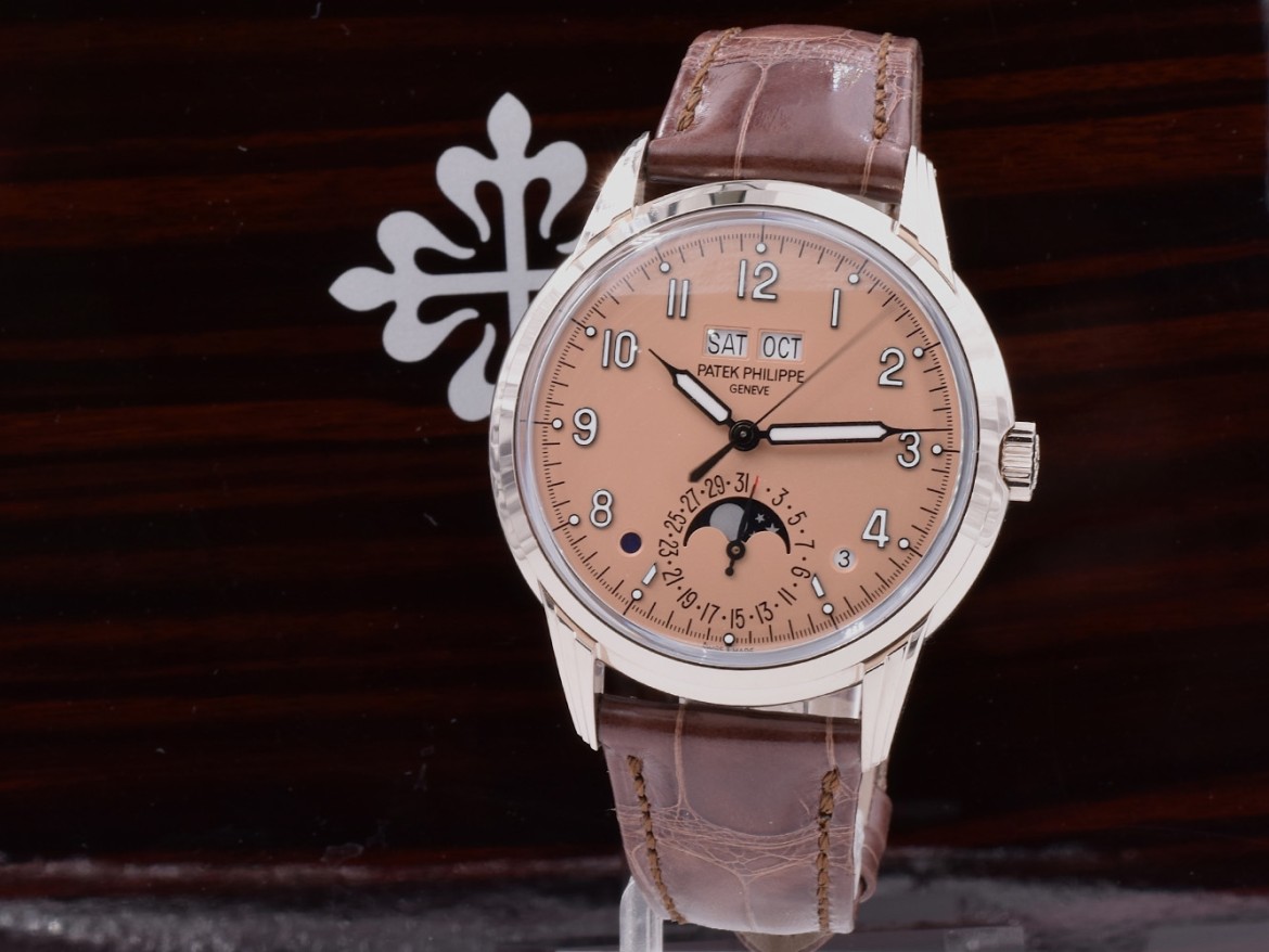 Salmon Dial Perpetual Calendar