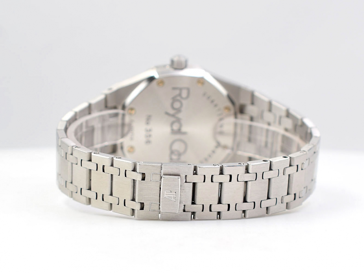 25920ST Annual Calendar - Like new 1999