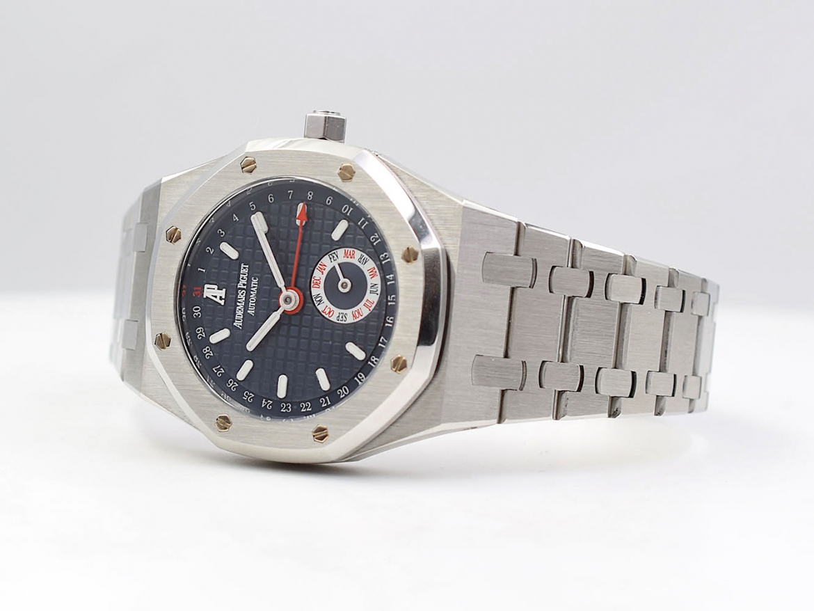 25920ST Annual Calendar - Like new 1999