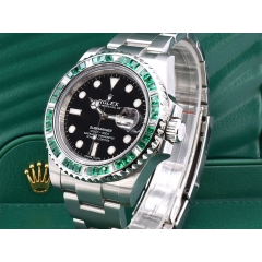 116610LN Emeralds Bezel