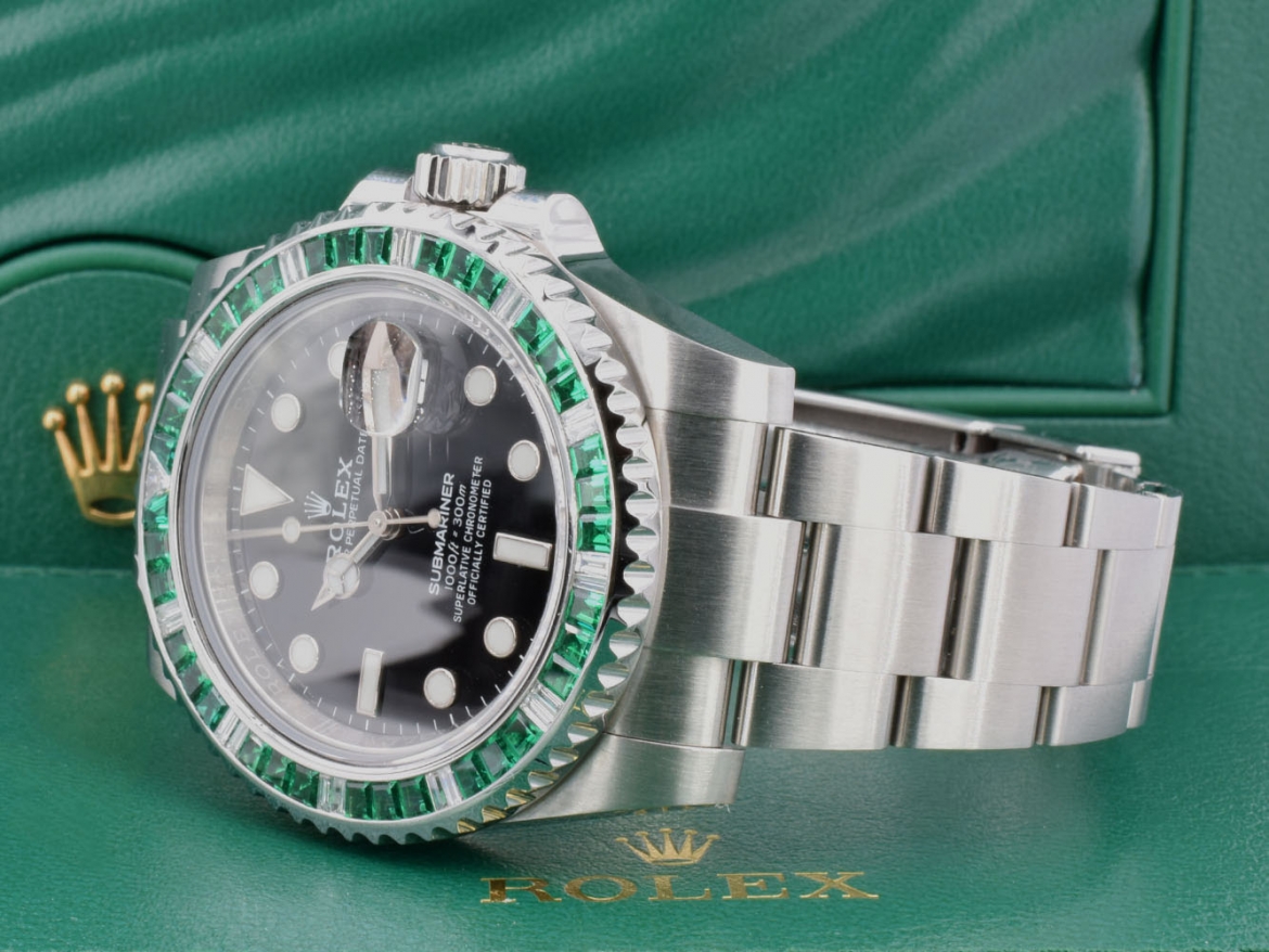 116610LN Emeralds Bezel