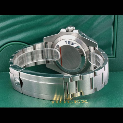 116610LN Emeralds Bezel