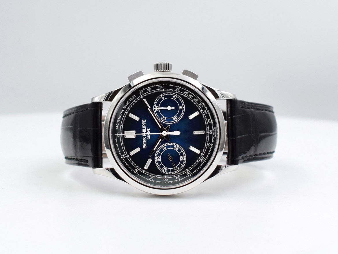 Chronograph Platinum Blue Baguette Diamond Dial New 2017