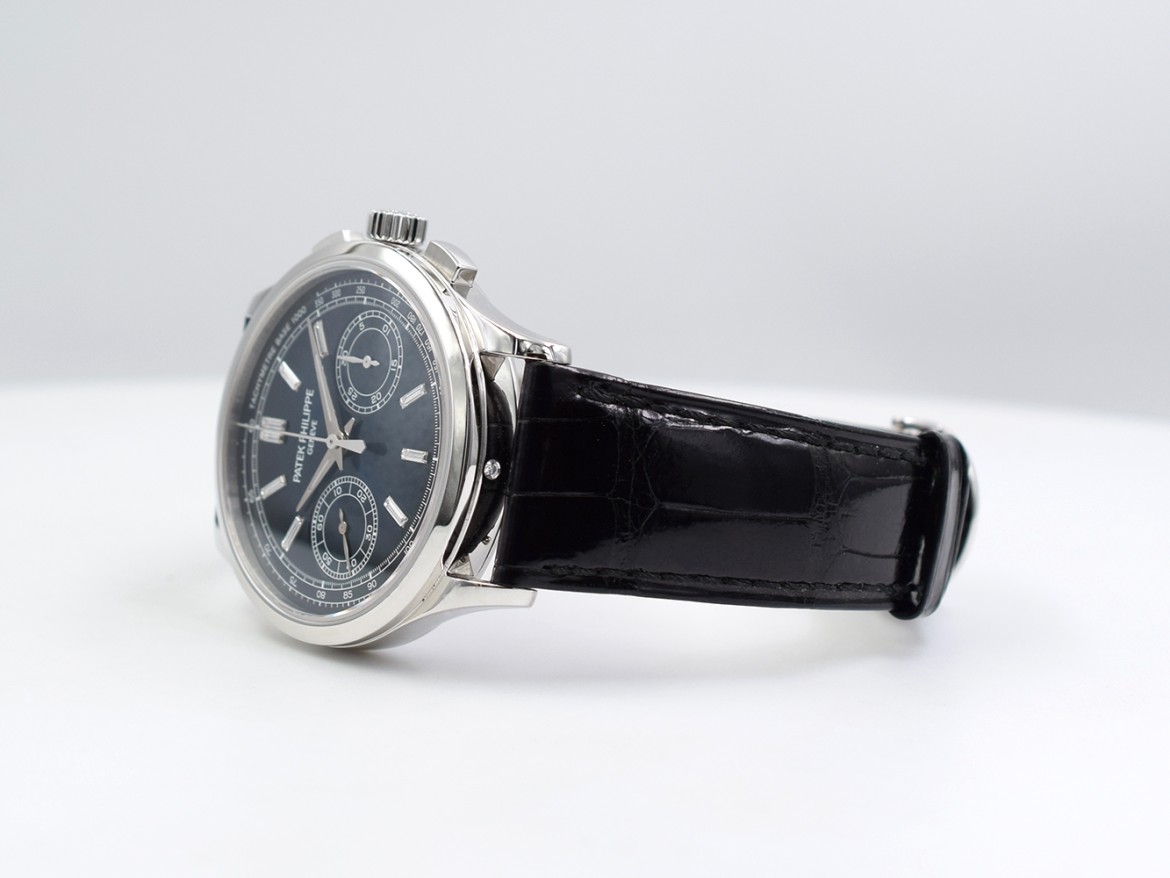 Chronograph Platinum Blue Baguette Diamond Dial New 2017