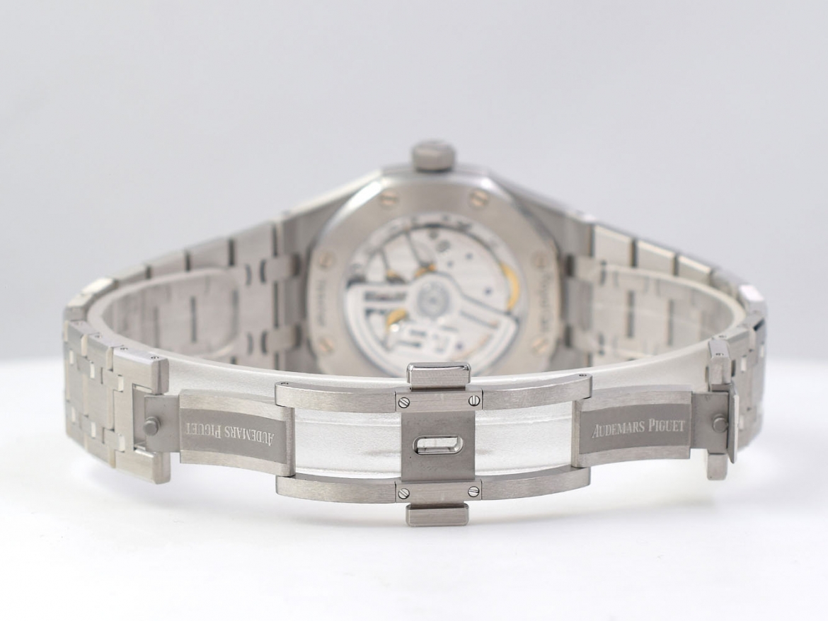 15550ST Blue Selfwinding "50th Anniversary" - New 2022