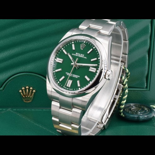 41mm ref. 124300 Green Dial New