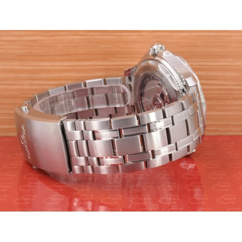 Diver 300 M CO‑AXIAL MASTER CHRONOMETER 42 MM