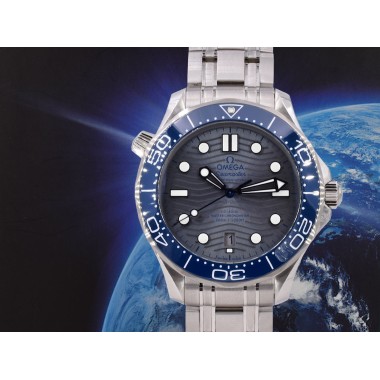 Diver 300 M CO‑AXIAL MASTER CHRONOMETER 42 MM