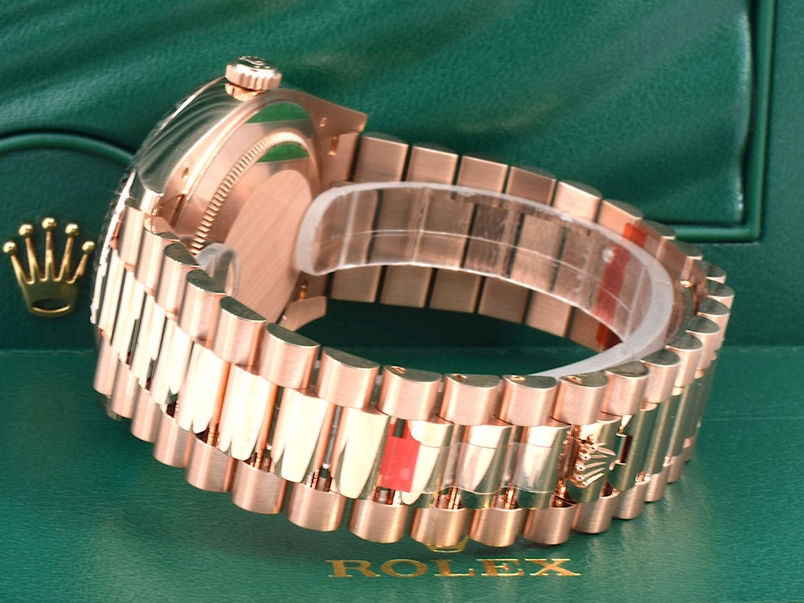 40mm Everose Olive Green  NEW