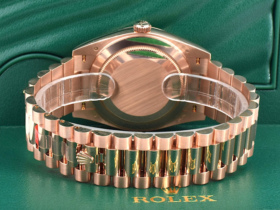 40mm Everose Olive Green  NEW