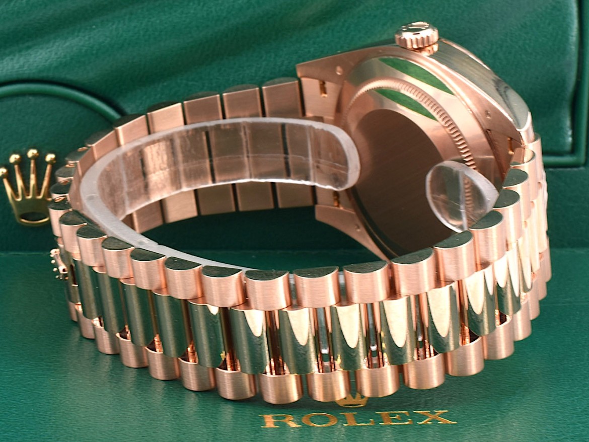 40mm Everose Olive Green  NEW