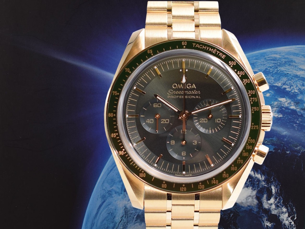 Professional Moonwatch Co-Axial Master Chronometer Moonshine Yellow Gold NEW