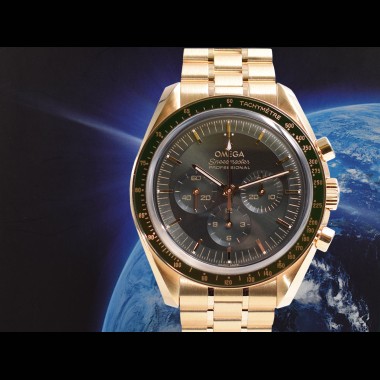 Professional Moonwatch Co-Axial Master Chronometer Moonshine Yellow Gold NEW