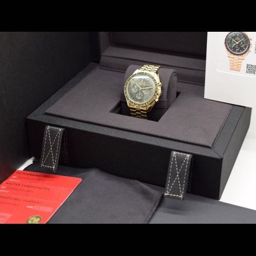 Professional Moonwatch Co-Axial Master Chronometer Moonshine Yellow Gold NEW