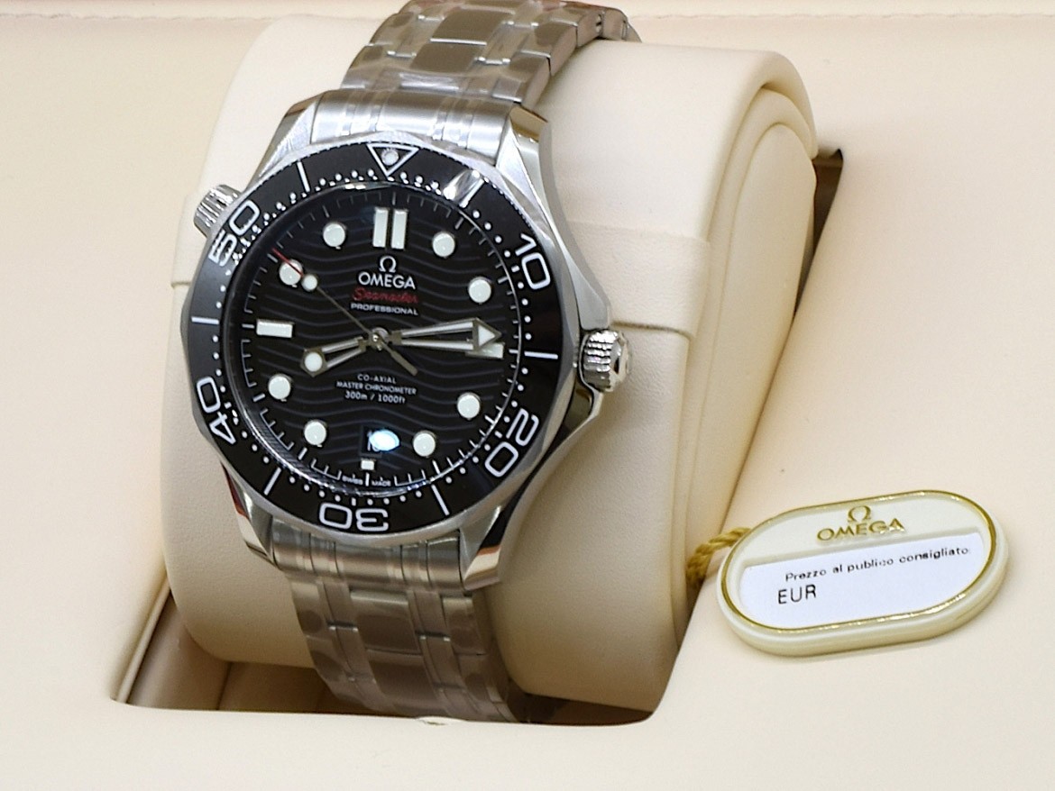Diver 300 M CO‑AXIAL MASTER CHRONOMETER 42 MM