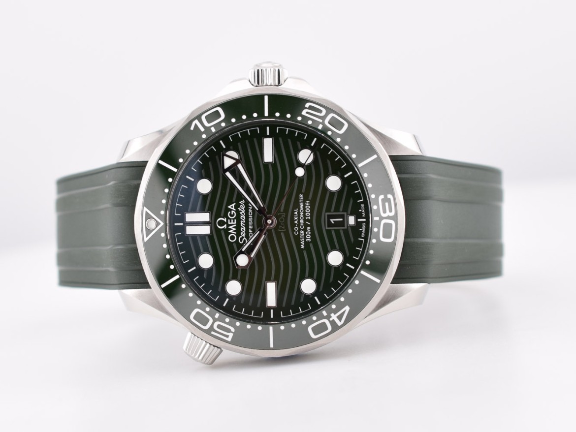 Diver 300 M CO‑AXIAL MASTER CHRONOMETER 42 MM