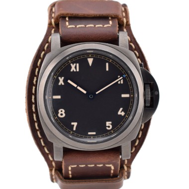 California 8 Days DLC 44mm Pam00779 Like New