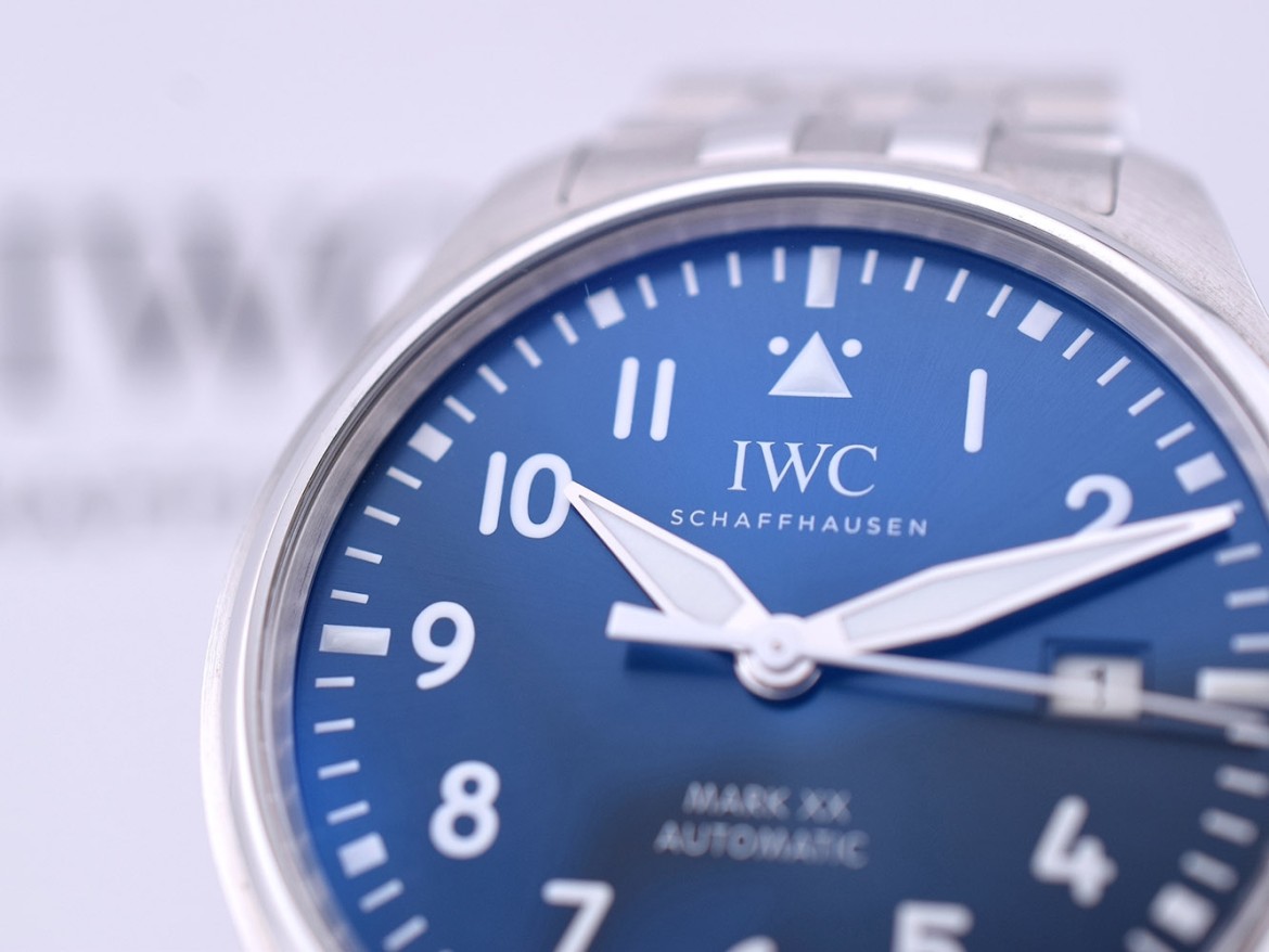 Mark XX 40mm Blue Dial