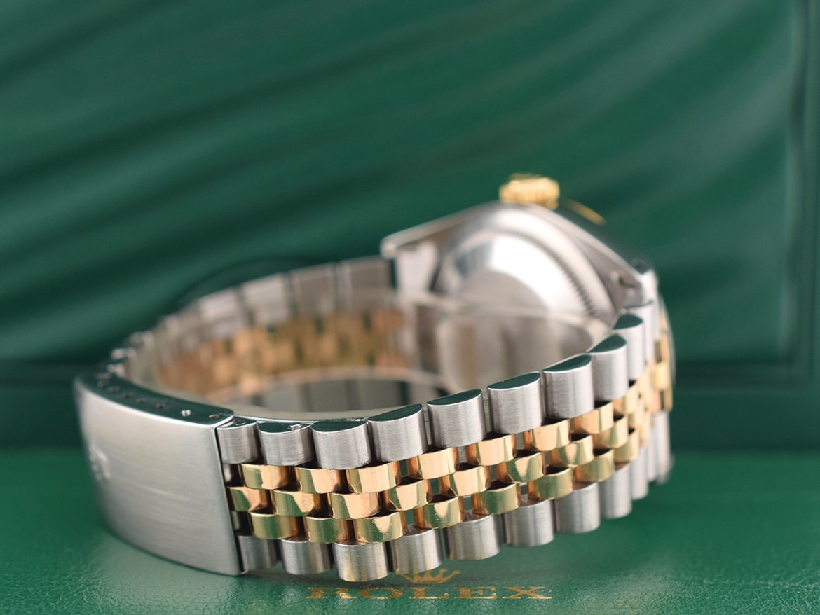 16233 Silver Dial With Diamonds - Full Set 36mm
