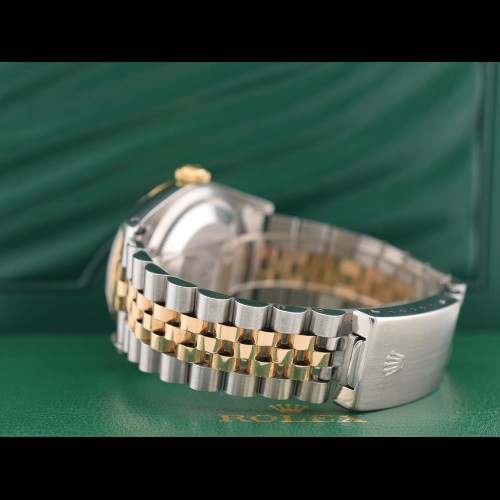 16233 Silver Dial With Diamonds - Full Set 36mm