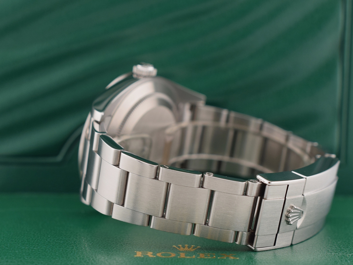 214270 Full Set Like New