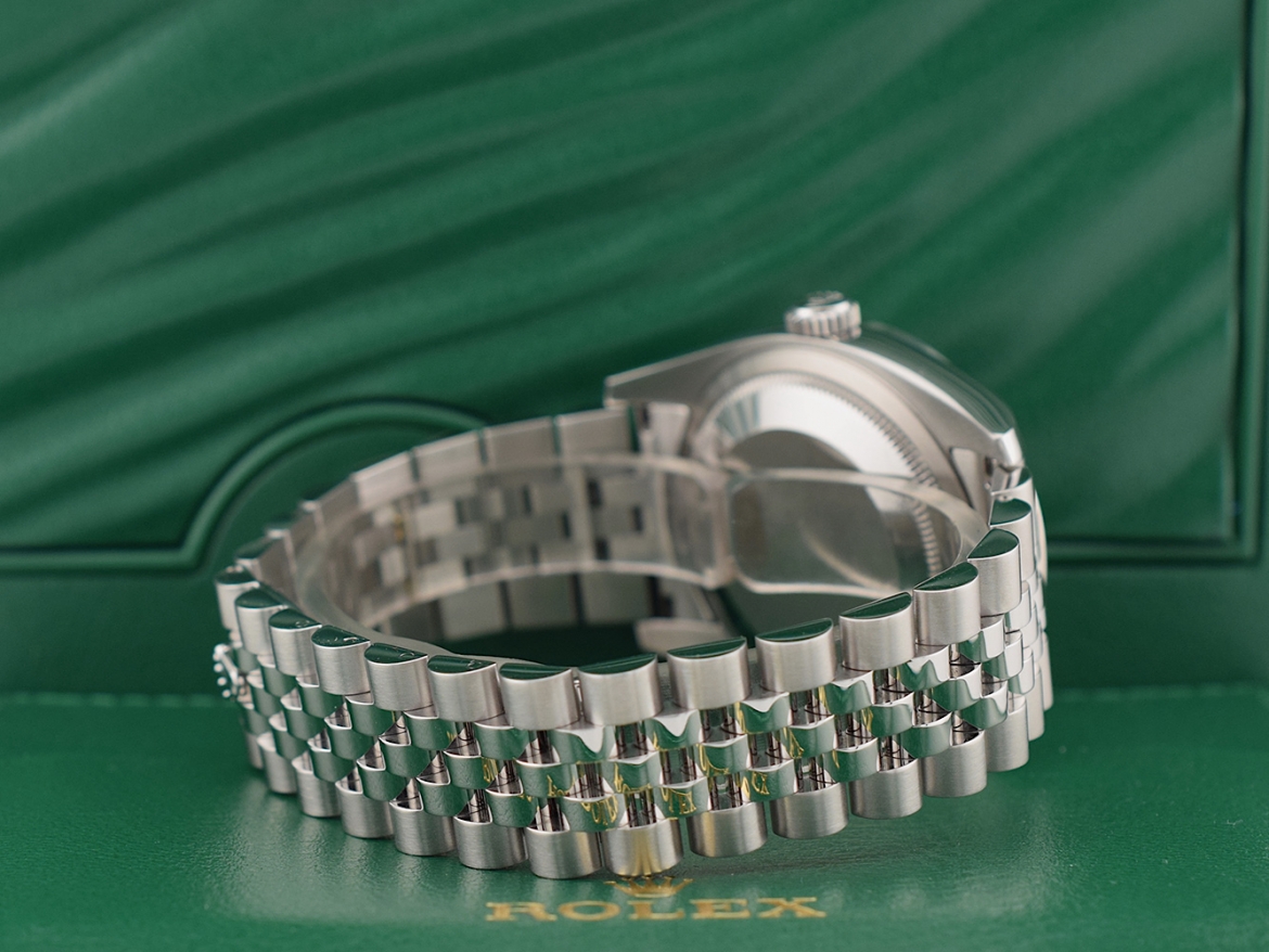 116234 Silver Roman Dial With After Diamonds Bezel - Full Set 36mm