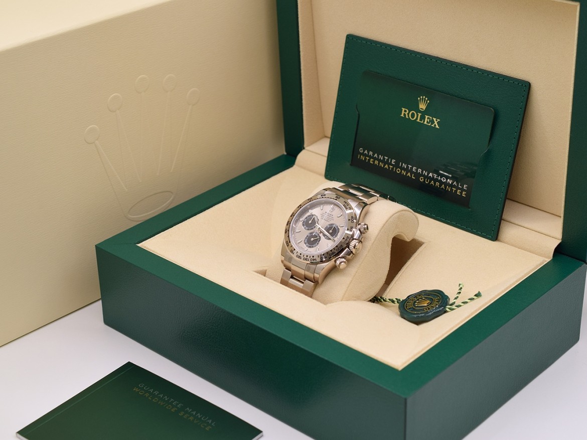 116509 New 2021 - "Ghost" dial