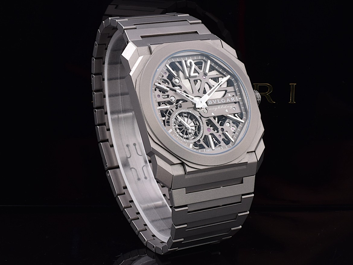 Octo FINISSIMO "8 Days" Ref. 103610 Extra Thin 40mm Automatic Titanium new