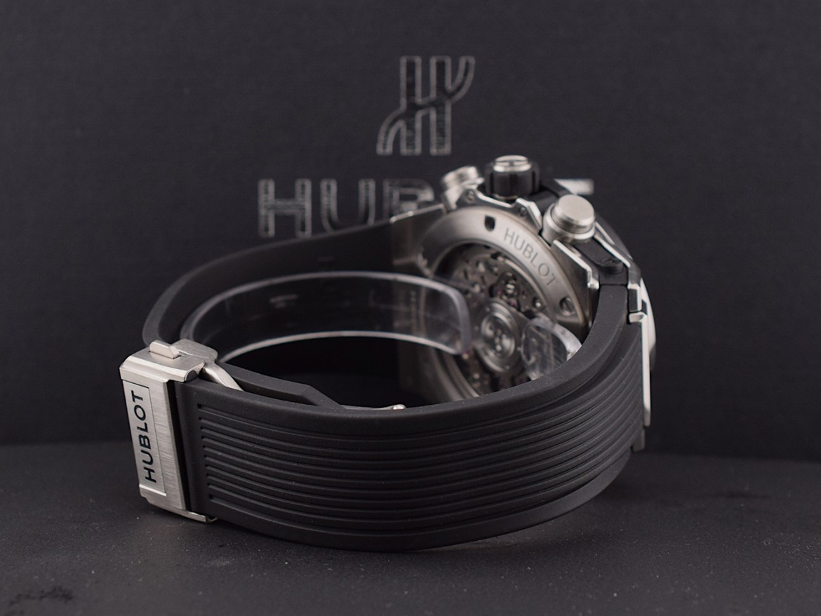 Unico Certified Chronograph 42MM Titanium Like New Box+Papers.       *