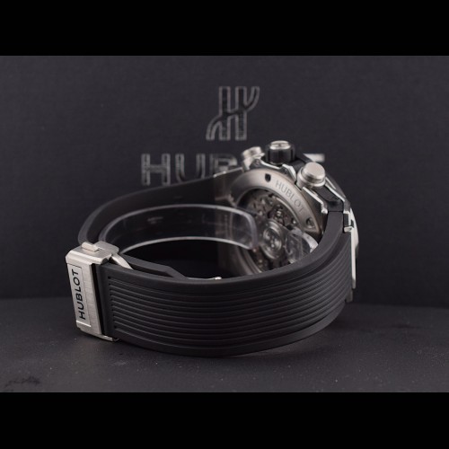 Unico Certified Chronograph 42MM Titanium Like New Box+Papers.       *