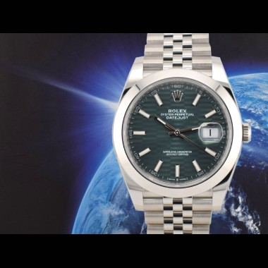 126300 Green Motif Dial - Discontinued New 2023 41mm