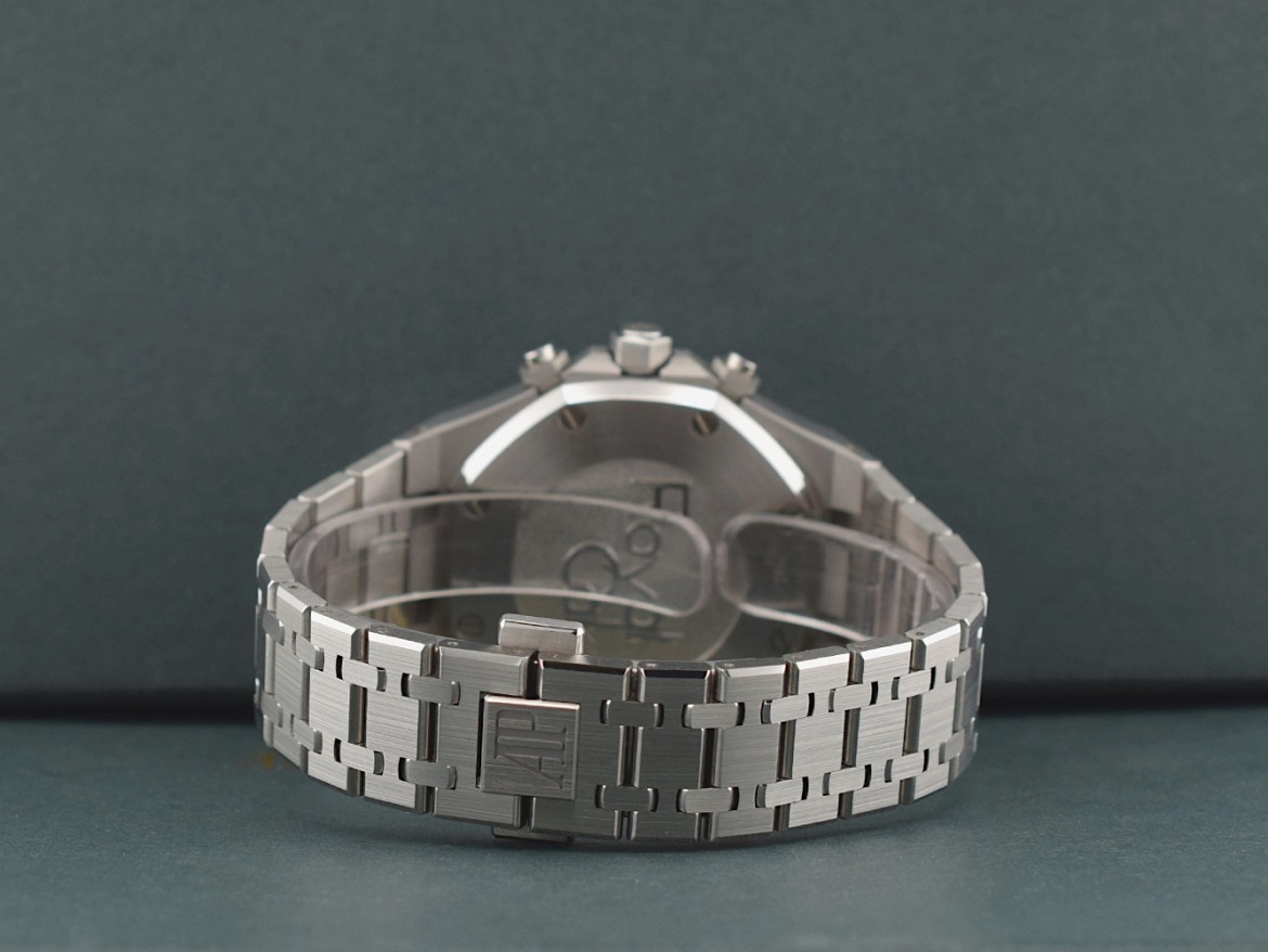 26715ST Blue Chronograph 38mm - New 2023