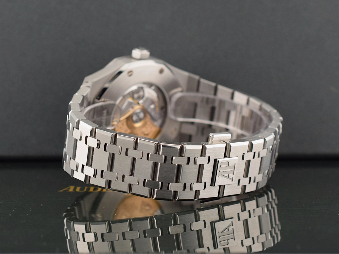 15400ST Selwinding Black - New 2021