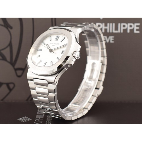5711/1A - White Dial - Full Set like New