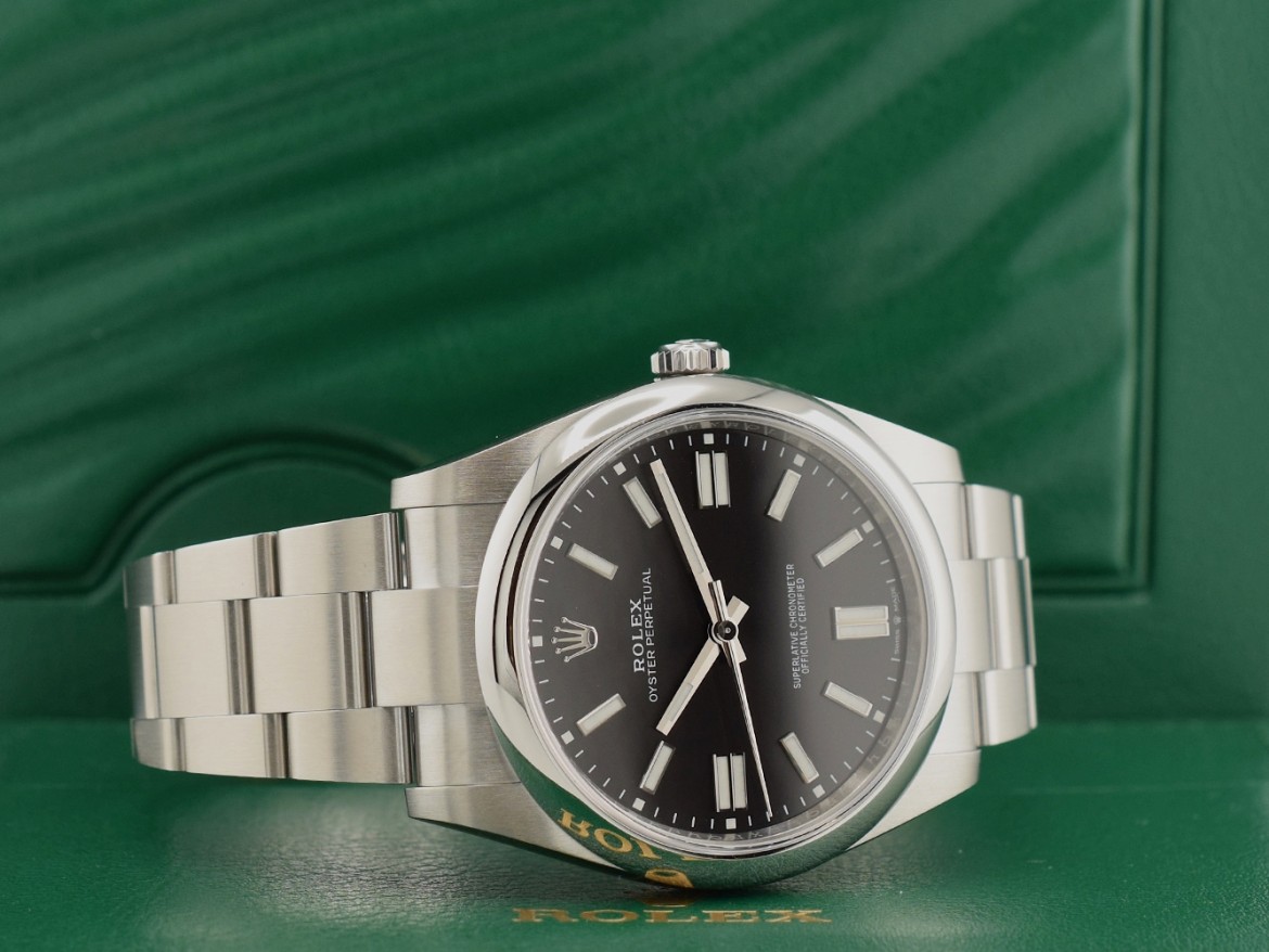 41mm ref. 124300 Black Dial New