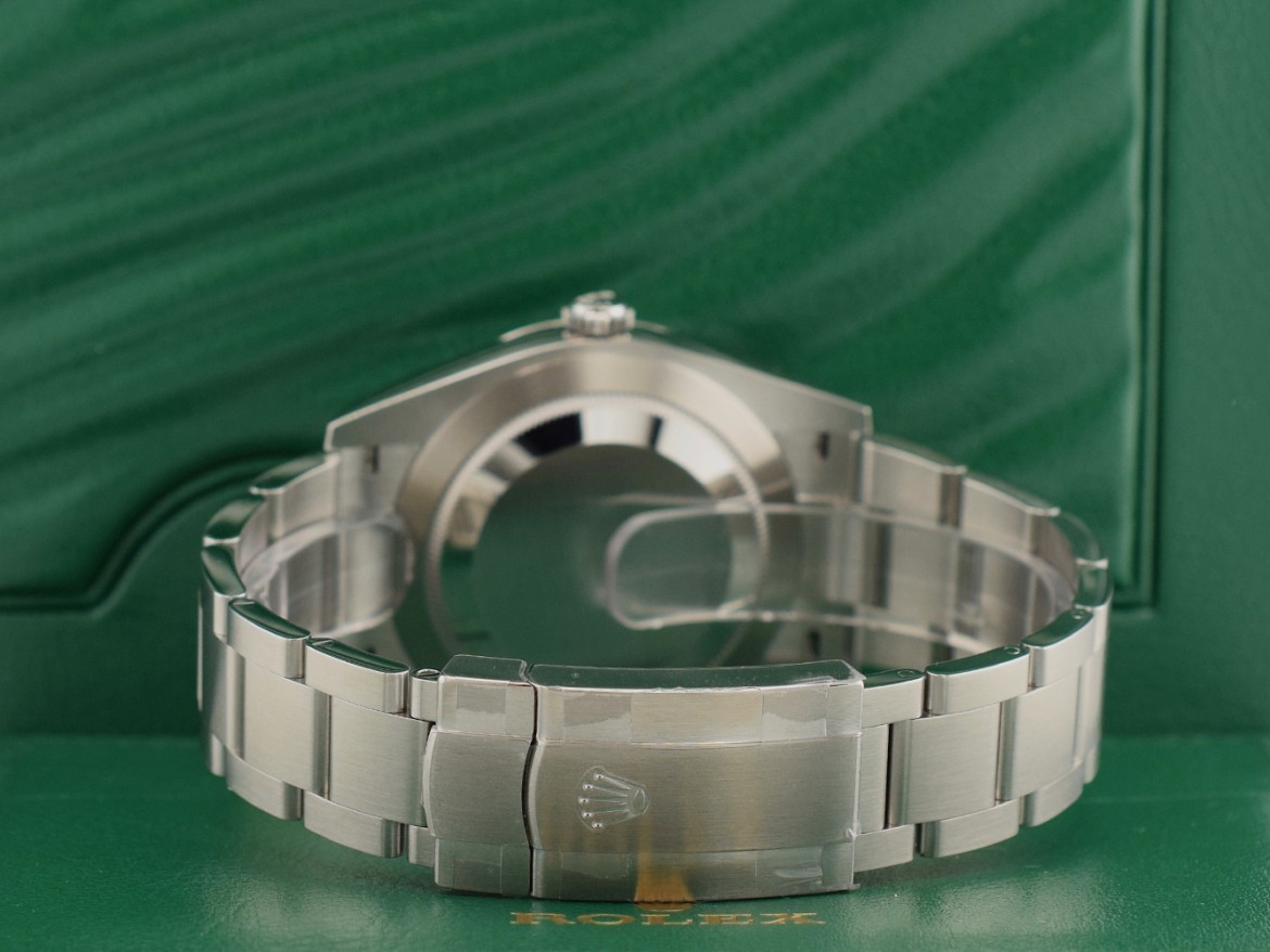 41mm ref. 124300 Black Dial New
