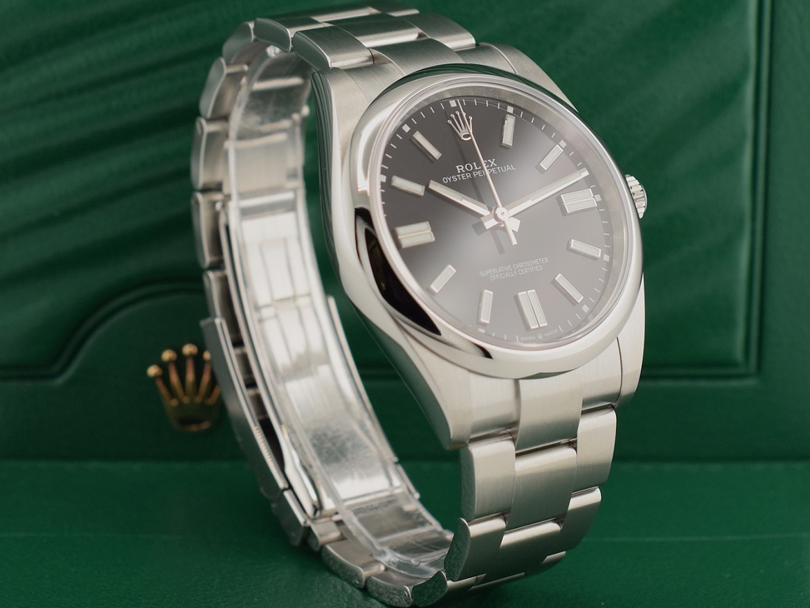 41mm ref. 124300 Black Dial New