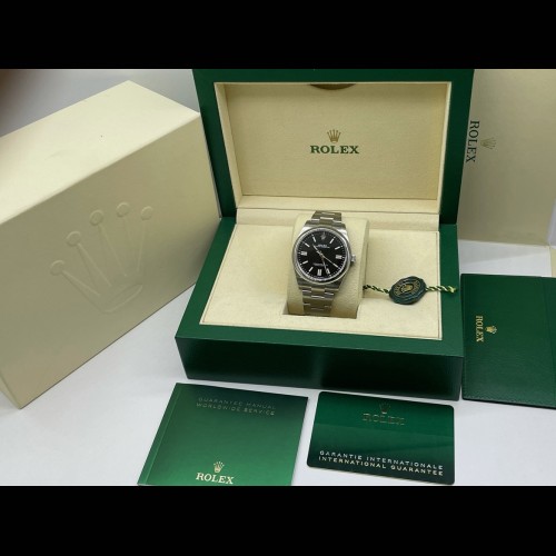 41mm ref. 124300 Black Dial New