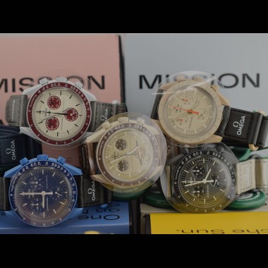 Omega Moonswatch Collection 11PZ. new