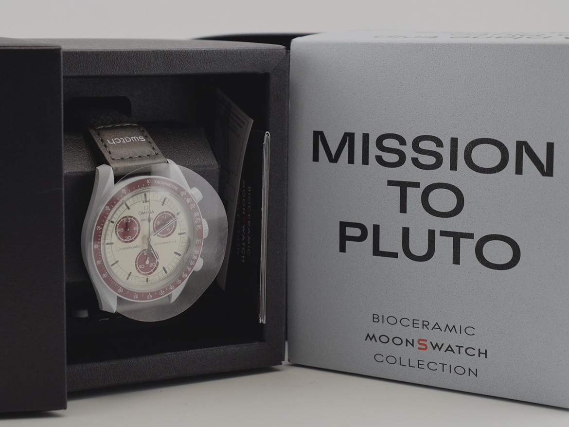 Omega Moonswatch Collection 11PZ. new